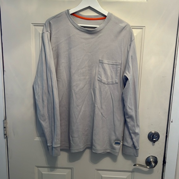 Fire resistant long sleeve - Picture 1 of 5